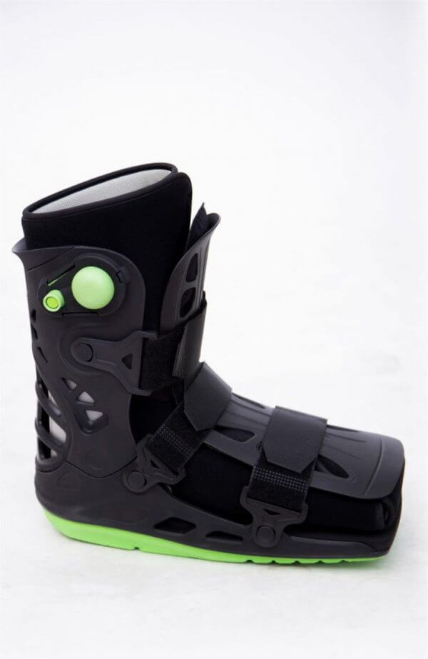 Orteza sztywna z tworzywa sztucznego na goleń i stopę AT53027