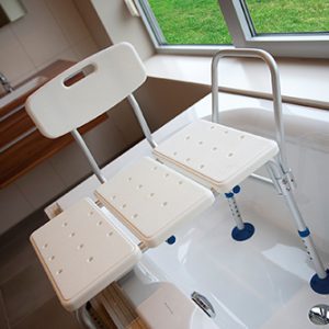 Ławeczka kąpielowa KATE z oparciem i uchwytem Vermeiren – Do wanny