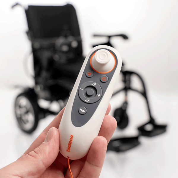 Wózek inwalidzki elektryczny CROSS SMART DRVK0P VITEA CARE NA PILOT